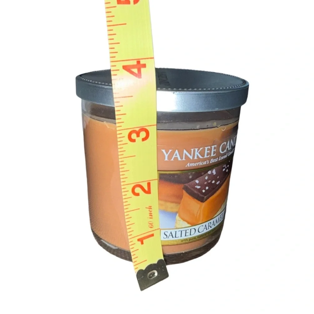 Yankee Candle-Salted Caramel Scented Candle – 5oz Glass Jar – Single Wick